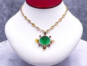 TAGLIAMONTE Designs (LDM7501) 18K Venetian Cameo Necklace with *Rubies+ Citrines* Medusa*