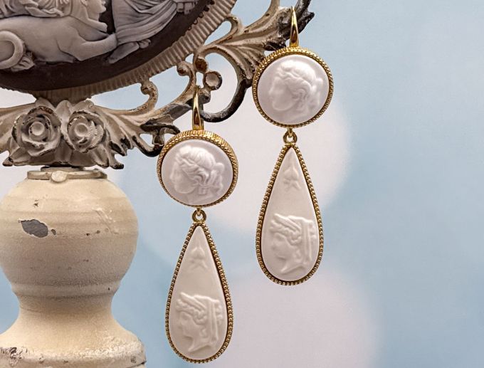 TAGLIAMONTE Designs (2236E) 925SS/YGP Agate Cameo Earrings*Ceres*Reg.$350