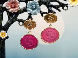 TAGLIAMONTE Designs (2306E) 925SS/YGP Venetian Cameo Earrings *Chimera*Reg.$280