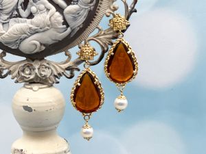 TAGLIAMONTE Designs (TAG104E) 925SS/YGP Venetian Cameo Earrings *Cupid*Reg.$280