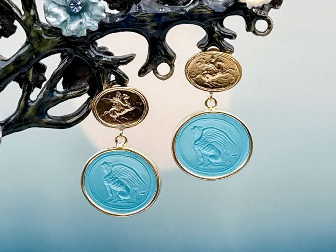 TAGLIAMONTE Designs (2305E) 925SS/YGP Venetian Cameo Earrings *Chimera*Reg.$280