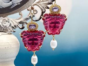TAGLIAMONTE Designs (PN2866E) 925SS/YGP Venetian Cameo Earrings *Medusa*Reg.$280