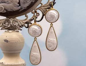 TAGLIAMONTE Designs (2236E) 925SS/YGP Agate Cameo Earrings*Ceres*Reg.$350