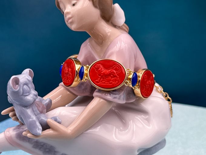 TAGLIAMONTE Designs (2220B) 925SS/YGP Venetian Cameo Bracelet *Lion*Reg.$650