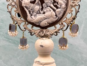 TAGLIAMONTE Designs (2033E) 925SS/YGP Intaglio Earrings*Reg.$325
