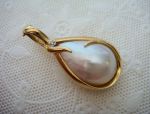14K Yellow Gold Mabe Pearl Pendant (1089)*Reg.750